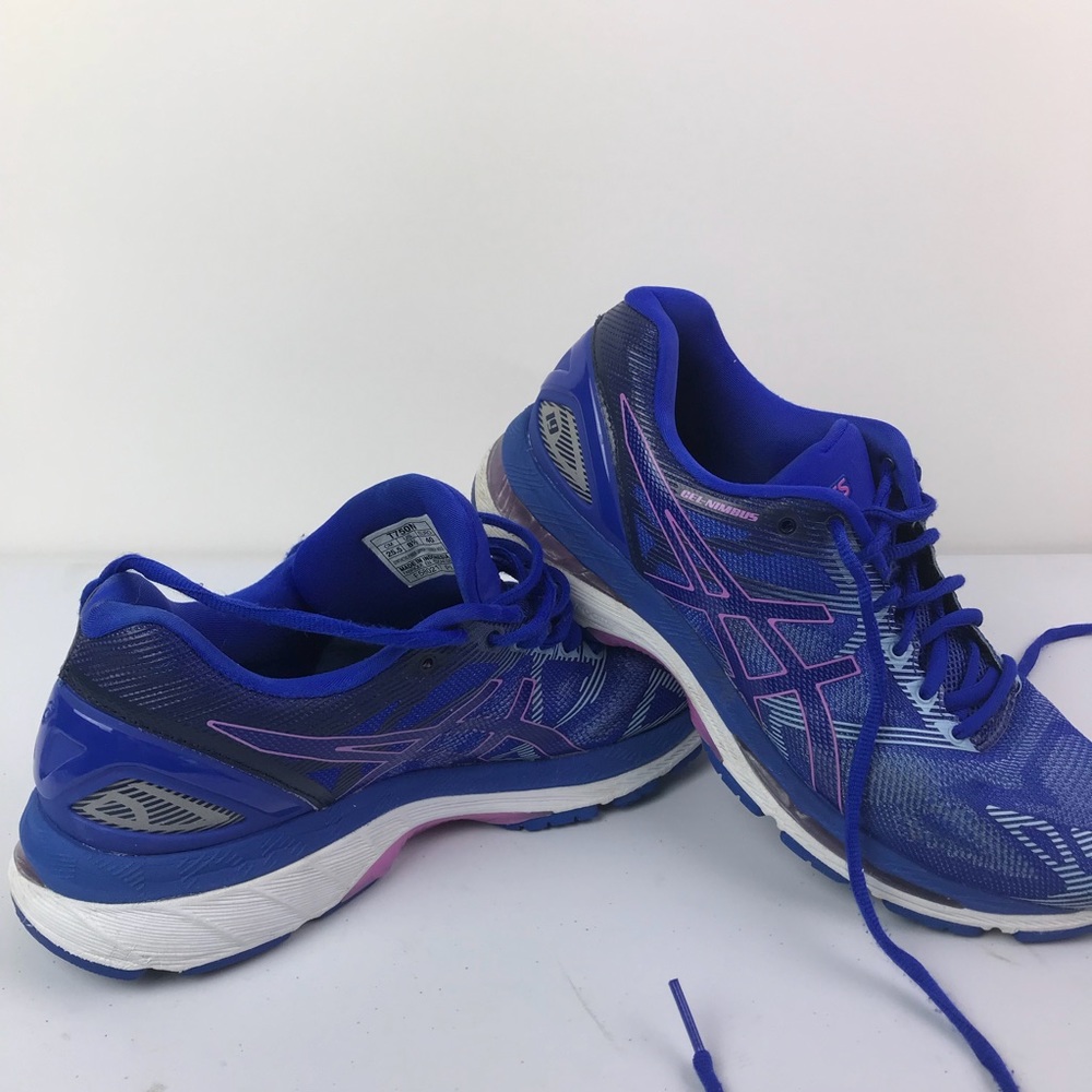 Womens Asics Gel Numbus Running Shoe size 8.5